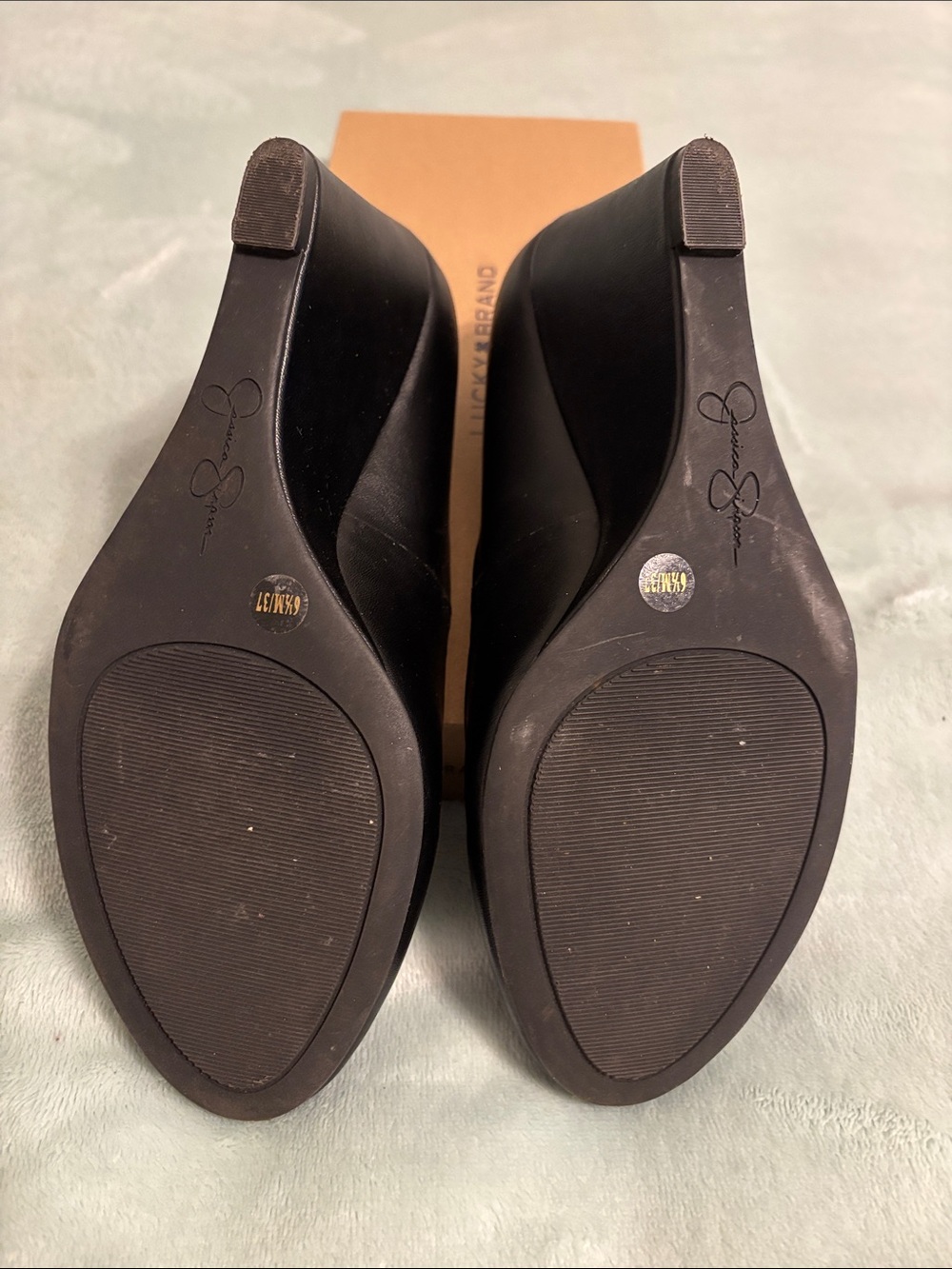 Jessica Simpson Black Wedge Pumps - Picture 5 of 6